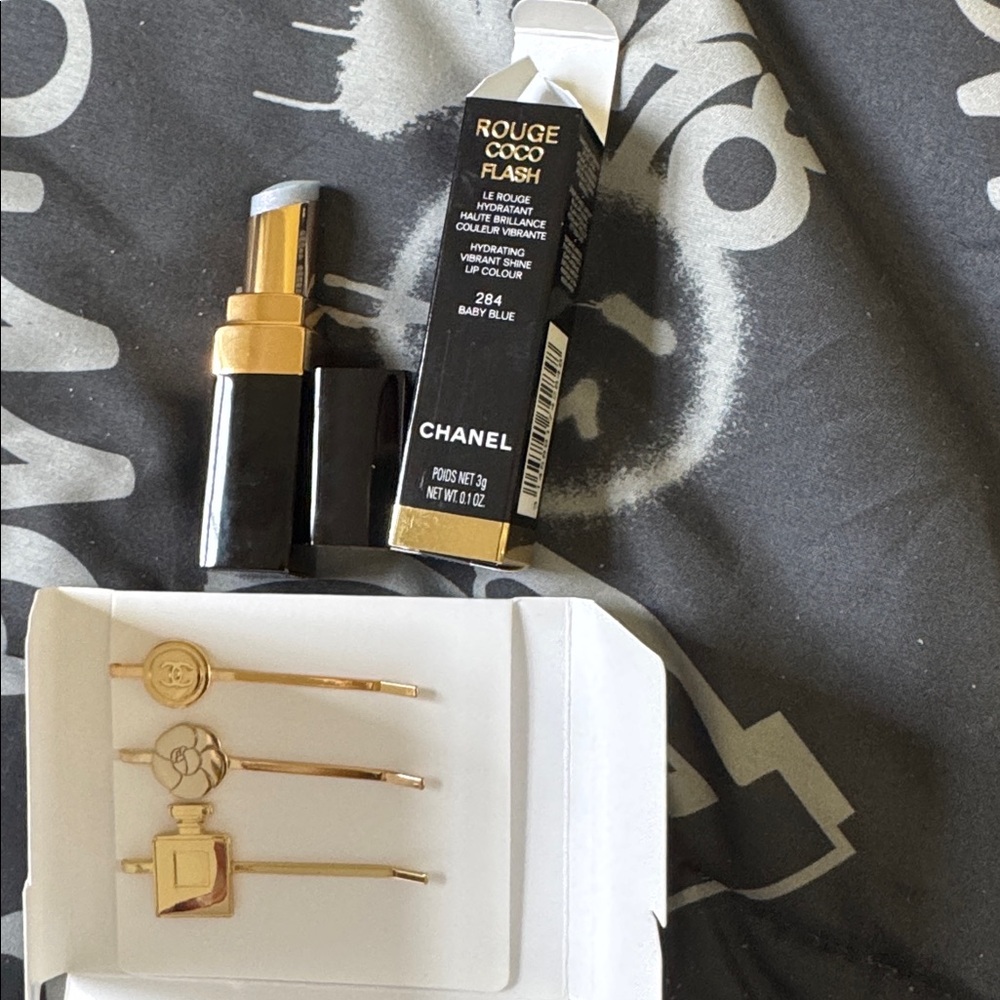 CHANEL Rouge Coco Flash Lipstick Beaute Hair Pins & Hand Cream Denim Case